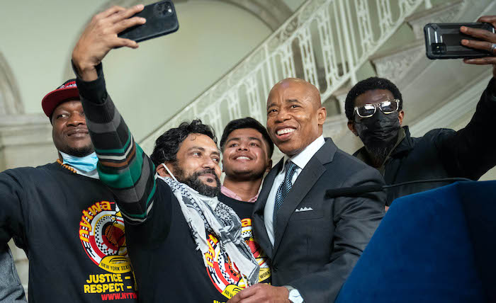 Mesa de trabajo para recuperar NYC